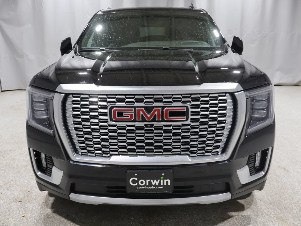 Used 2024 GMC Yukon XL Denali w/ Denali Reserve Package AWD/4WD image 9