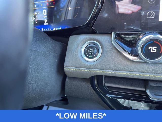 Used 2023 Chevrolet Colorado ZR2 w/ ZR2 Convenience Package III image 18