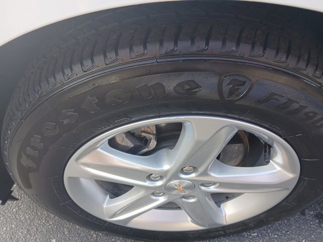 Used 2023 Chevrolet Malibu LS w/ Driver Confidence Package image 8