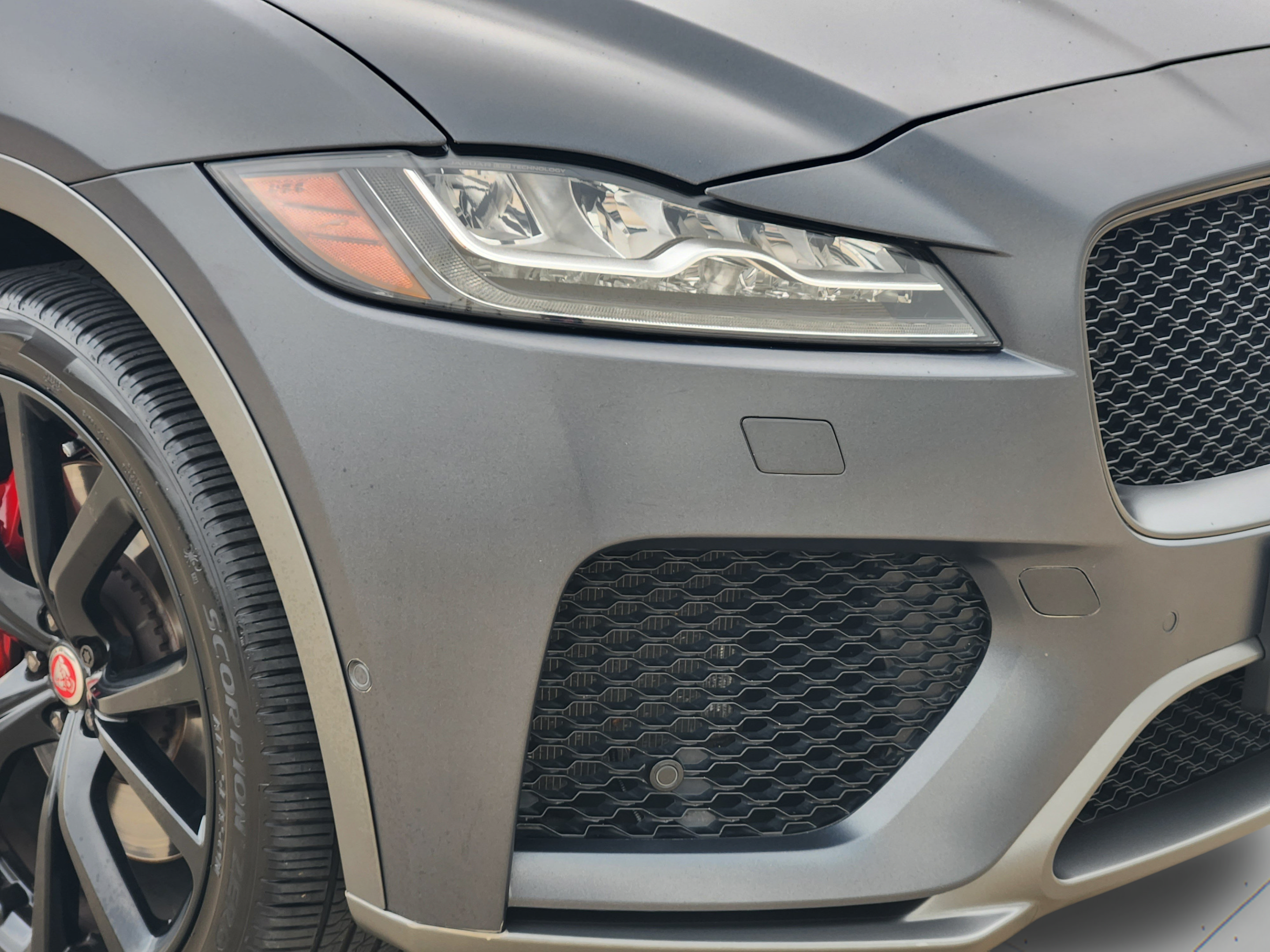 Used 2020 Jaguar F-PACE SVR AWD/4WD image 31
