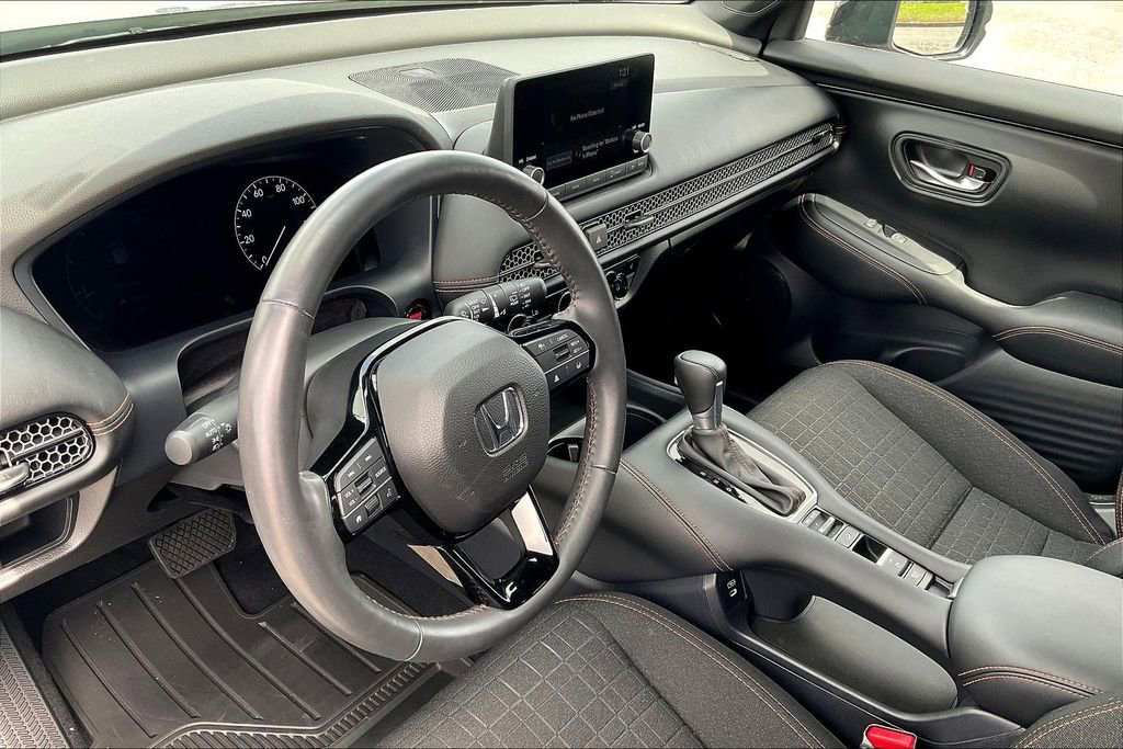 Certified 2024 Honda HR-V Sport image 26