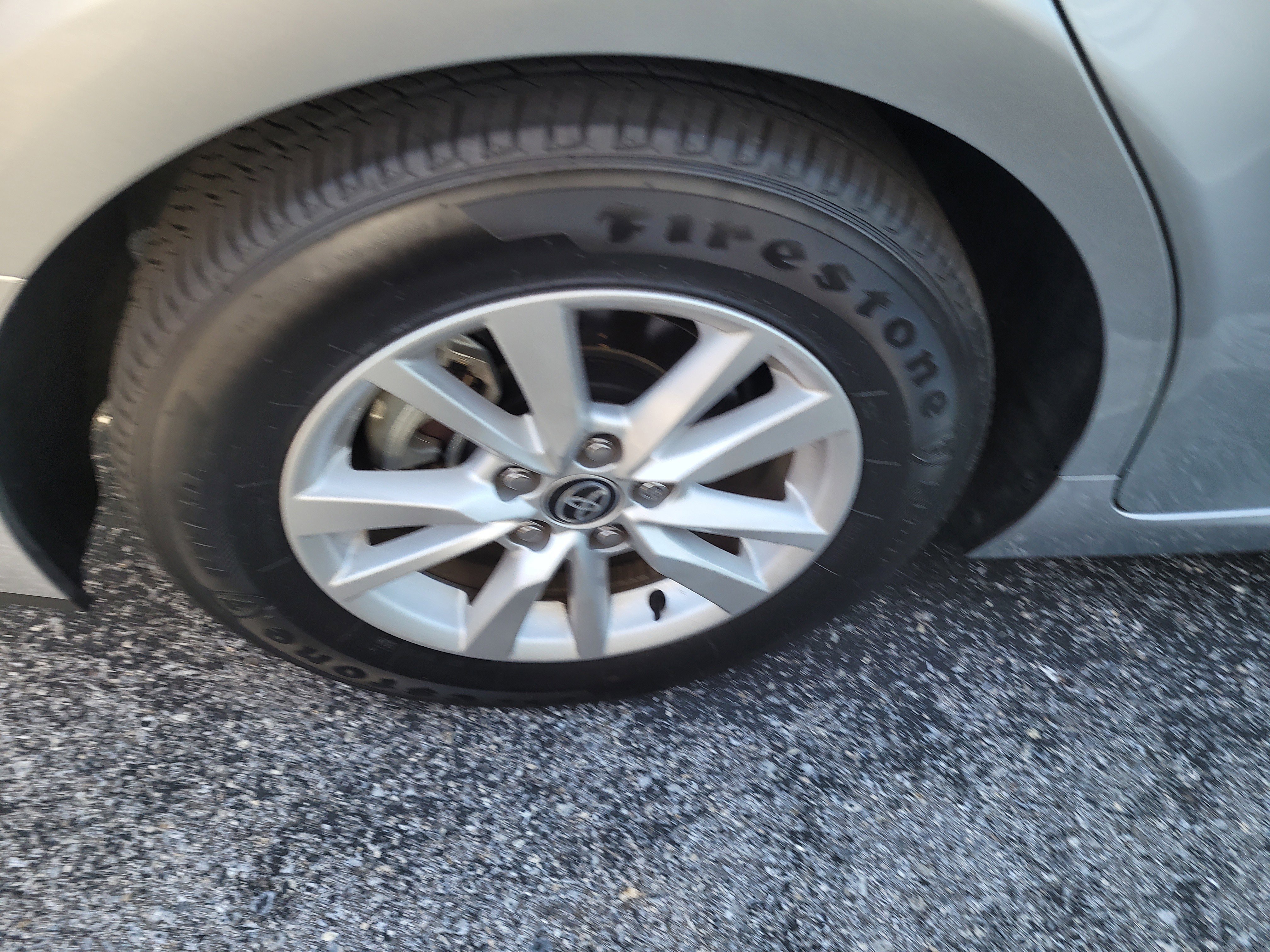 Used 2025 Toyota Camry LE image 8