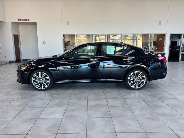 Used 2024 Nissan Altima 2.5 SL image 10