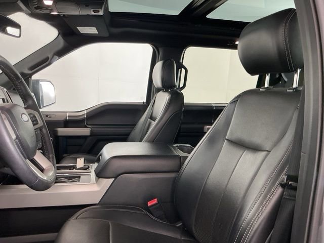 Used 2018 Ford F150 Lariat w/ Equipment Group 502A Luxury AWD/4WD image 14