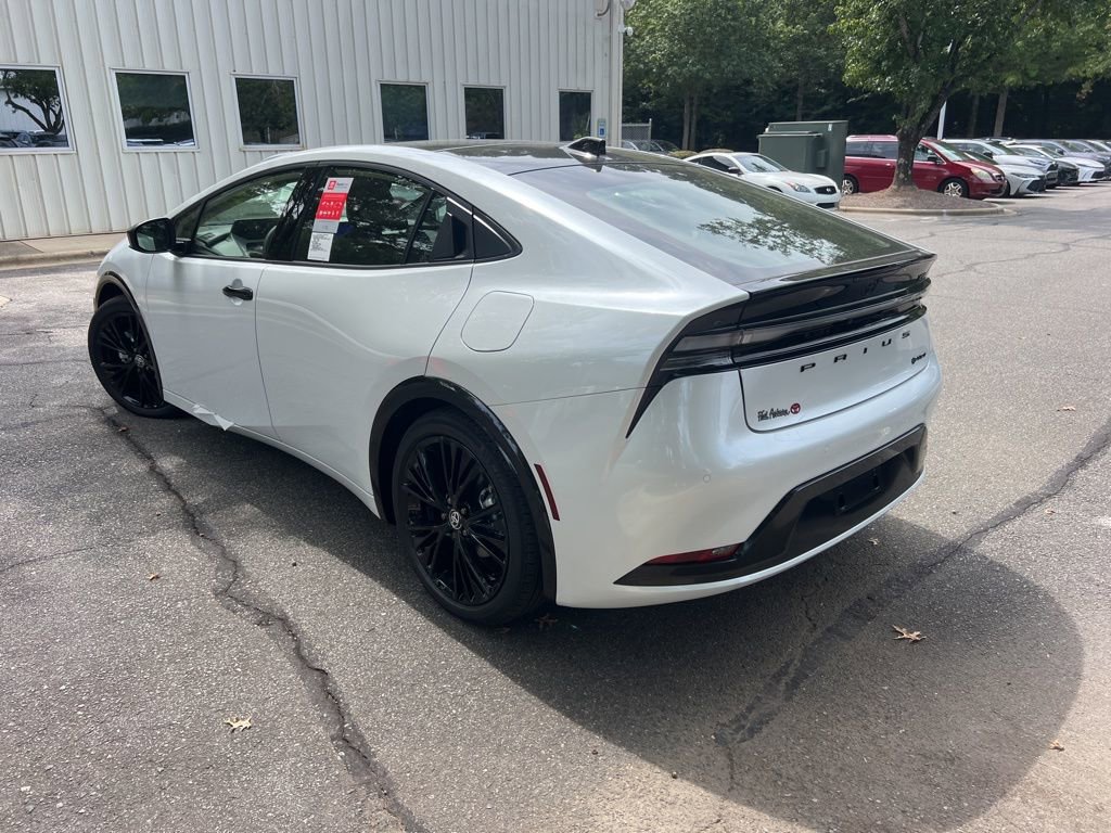 New 2026 Toyota Prius Plug-In Hybrid image 4