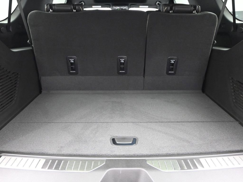 New 2026 Chevrolet Suburban Premier w/ Sun And Tow Package image 11