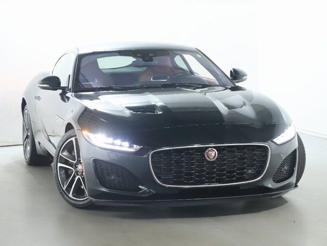 Used 2021 Jaguar F-TYPE Coupe RWD image 2