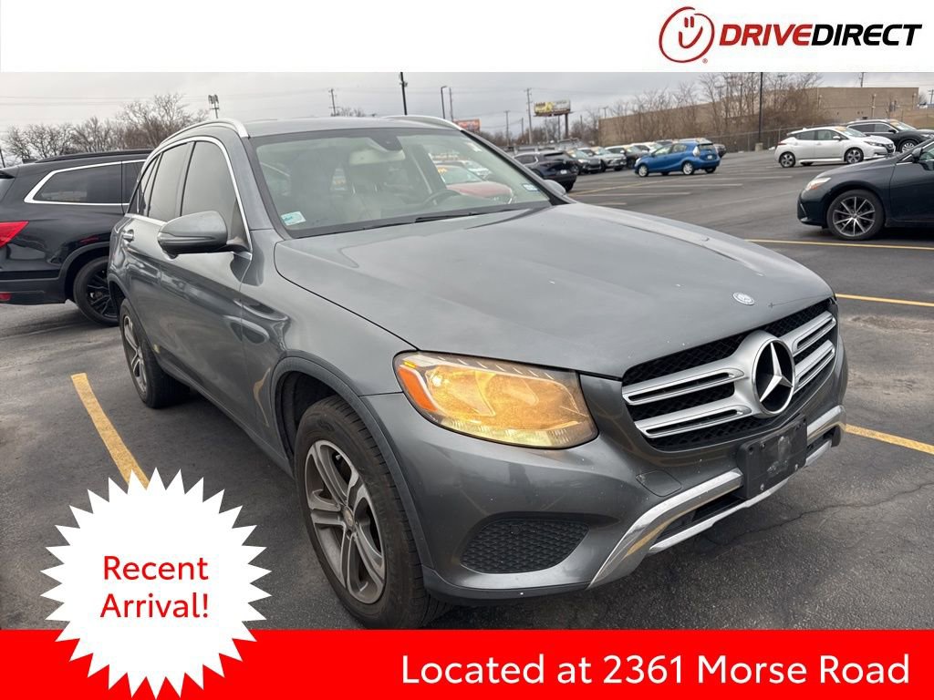 Used 2017 Mercedes-Benz GLC 300 image 1