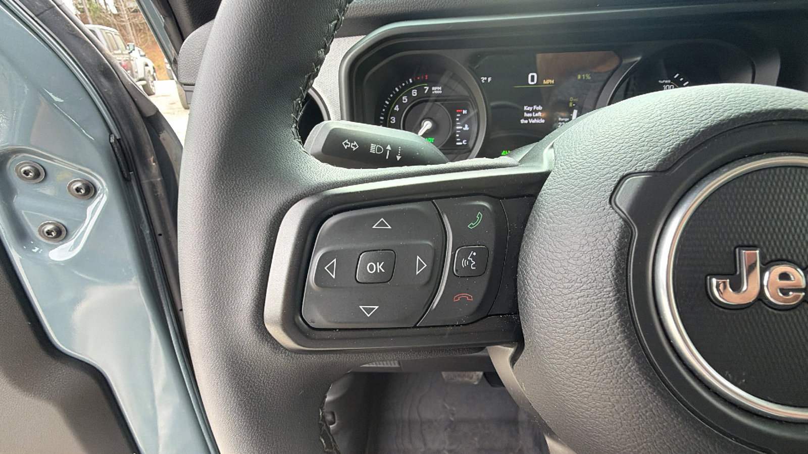 Used 2025 Jeep Wrangler Willys image 27