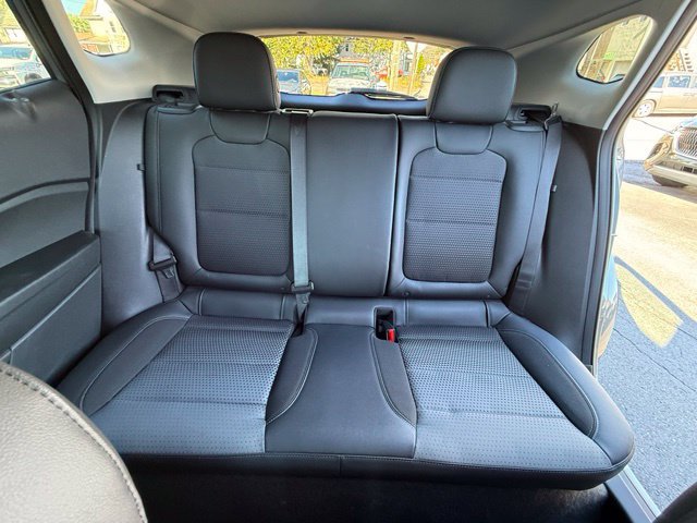 Used 2024 Chevrolet Trax LT w/ Driver Confidence Package FWD image 15