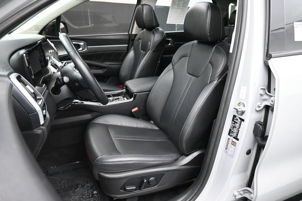 Used 2022 Kia Sorento SX FWD image 16