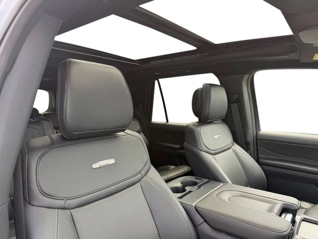 New 2027 Ford Expedition Max Platinum w/ Stealth Performance Package AWD/4WD image 27