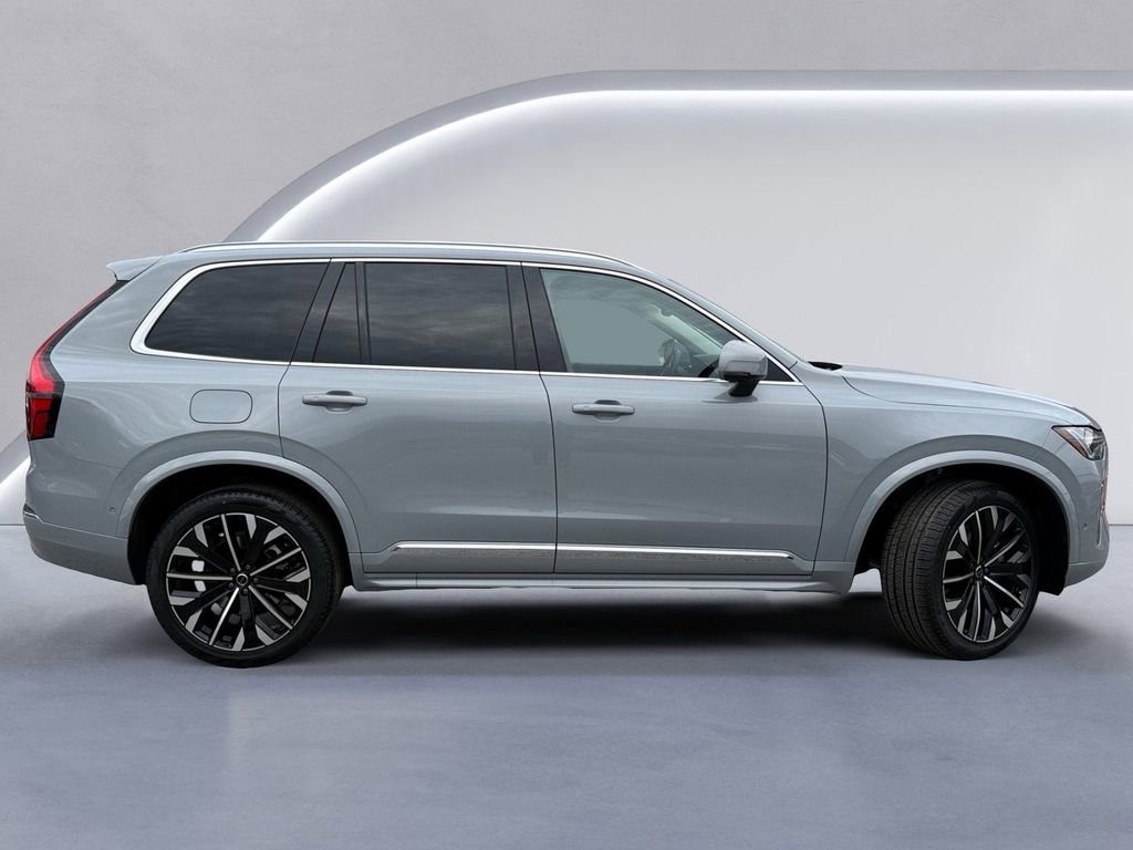 New 2026 Volvo XC90 B6 Plus w/ Protection Package Premier image 3