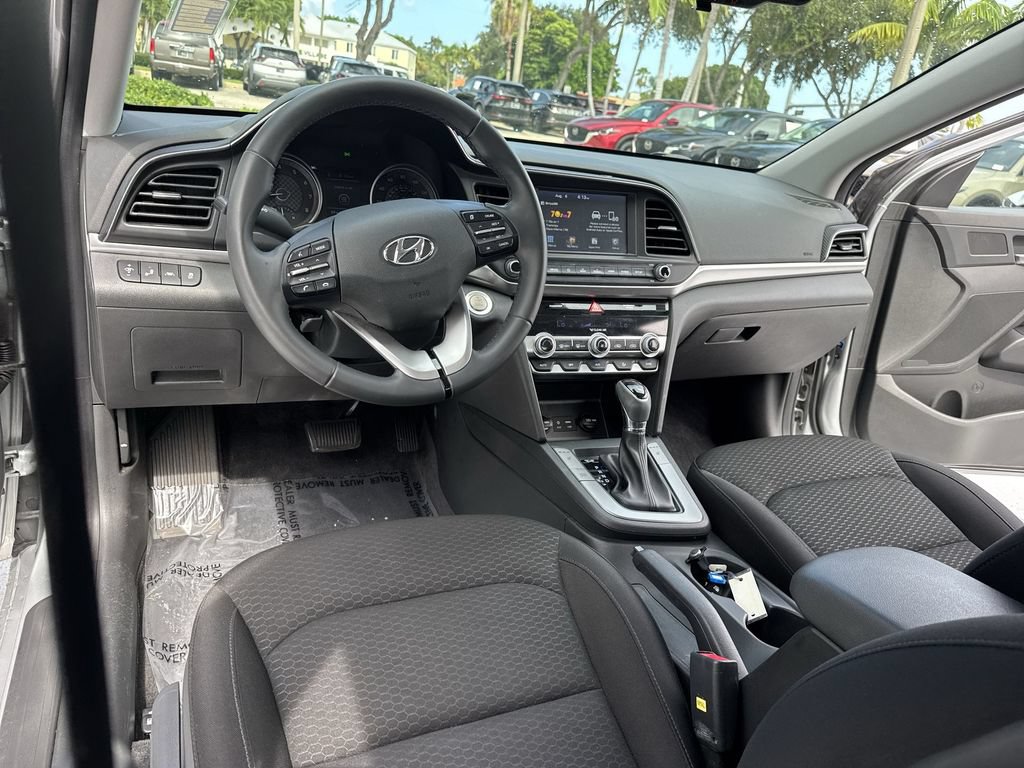 Used 2020 Hyundai Elantra Value Edition w/ Winter Weather Package FWD image 35