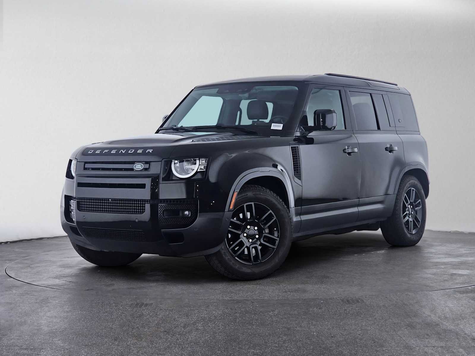 Used 2023 Land Rover Defender 110 S AWD/4WD image 1