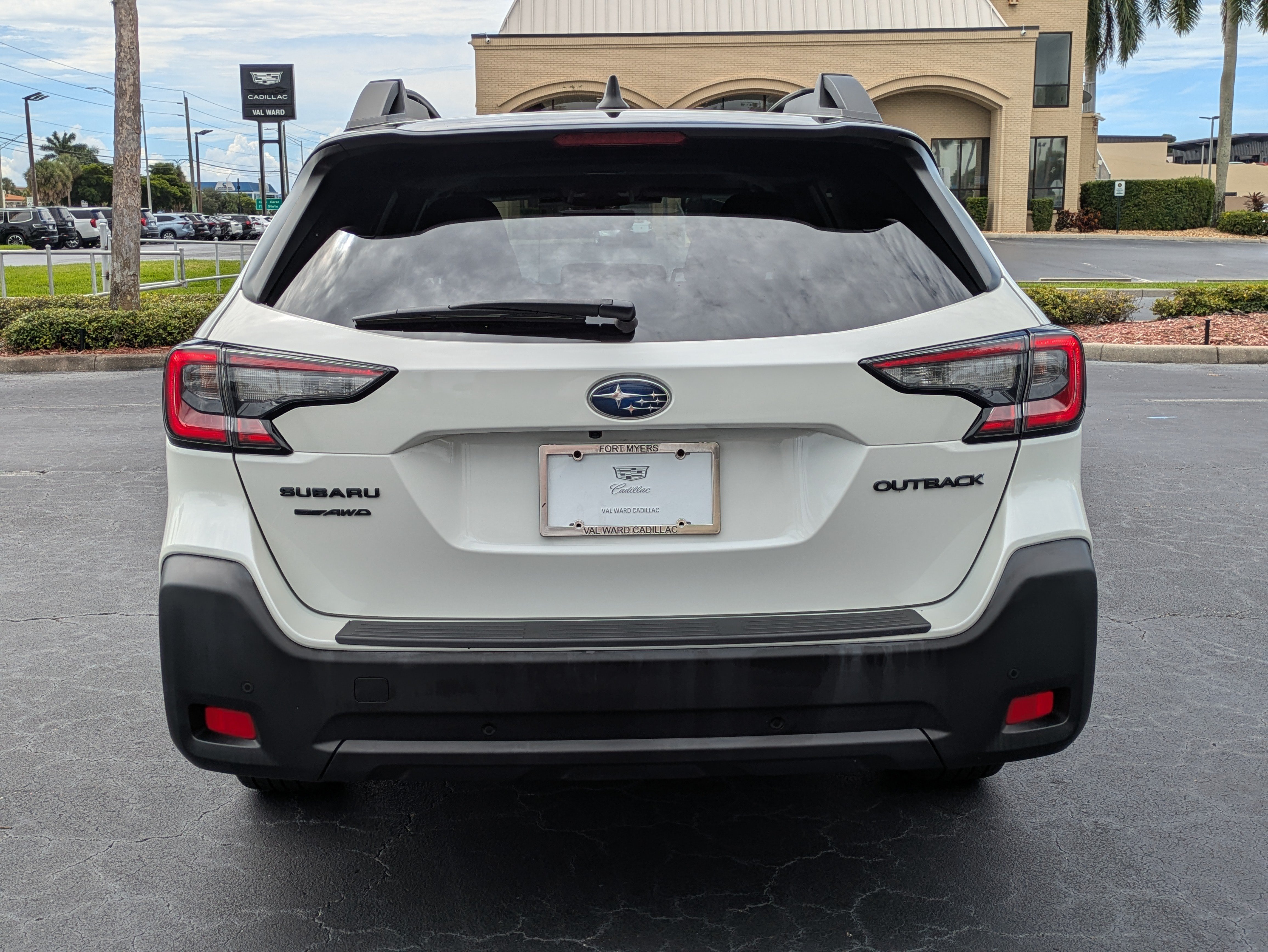 Used 2024 Subaru Outback Onyx Edition AWD/4WD image 5