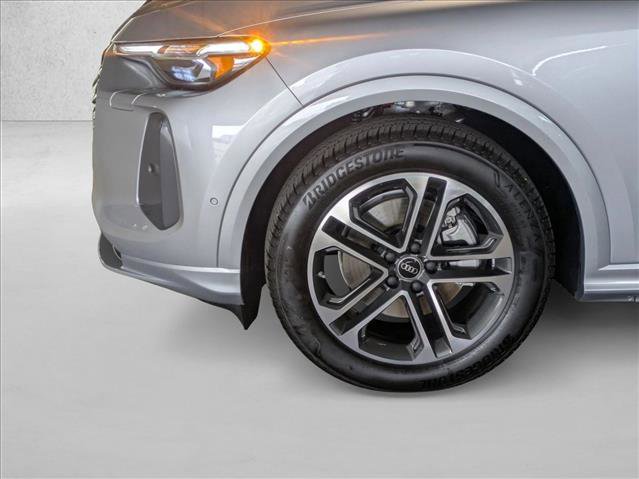 New 2025 Audi Q5 Prestige image 10