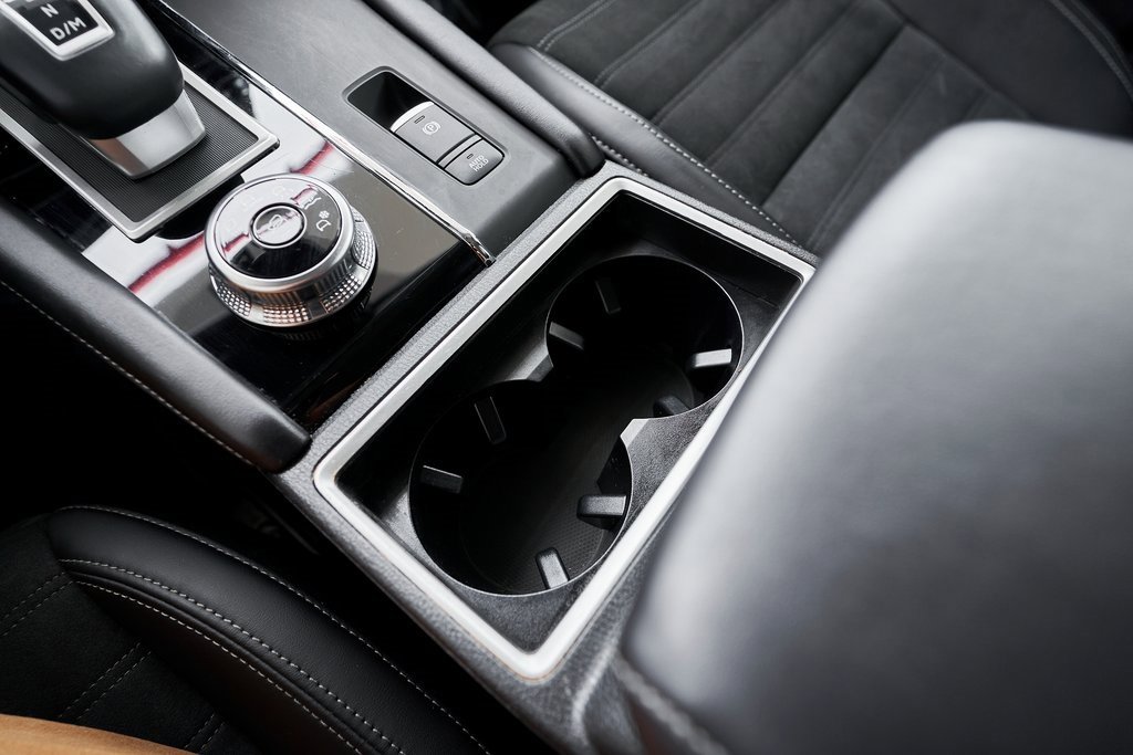 Used 2024 Mitsubishi Outlander SE image 46