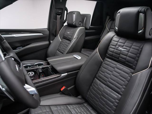 Used 2026 Cadillac Escalade V w/ LPO, ONYX Package AWD/4WD image 18