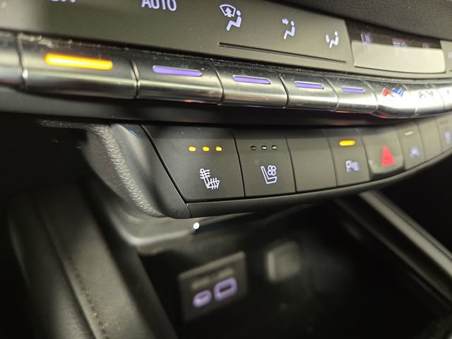 Used 2023 Cadillac XT4 Premium Luxury w/ Technology Package image 26