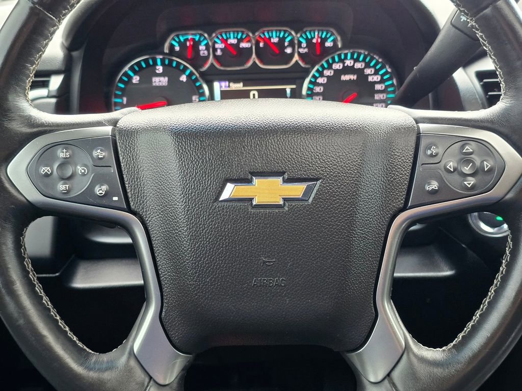 Used 2015 Chevrolet Suburban LT AWD/4WD image 28