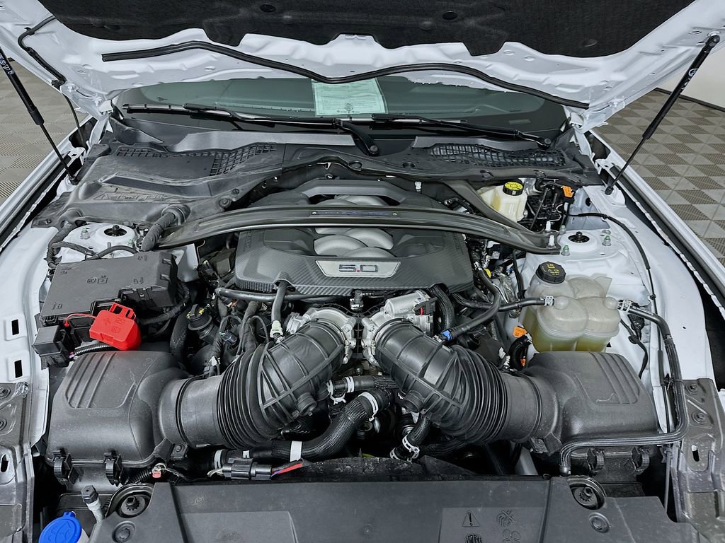 Used 2026 Ford Mustang Dark Horse RWD image 30