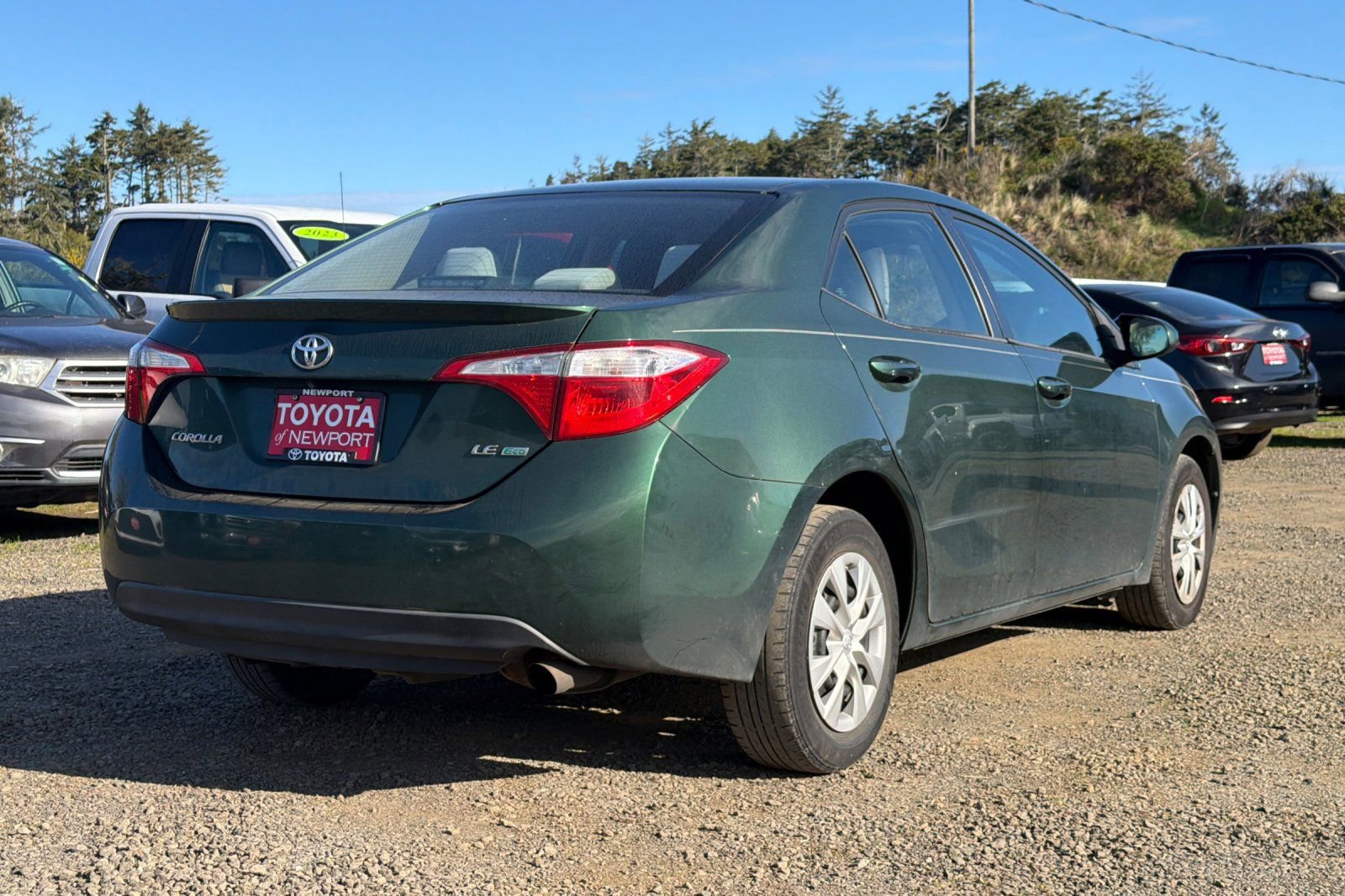 Used 2014 Toyota Corolla LE FWD image 5