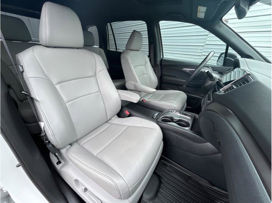 Used 2022 Honda Passport EX-L image 21