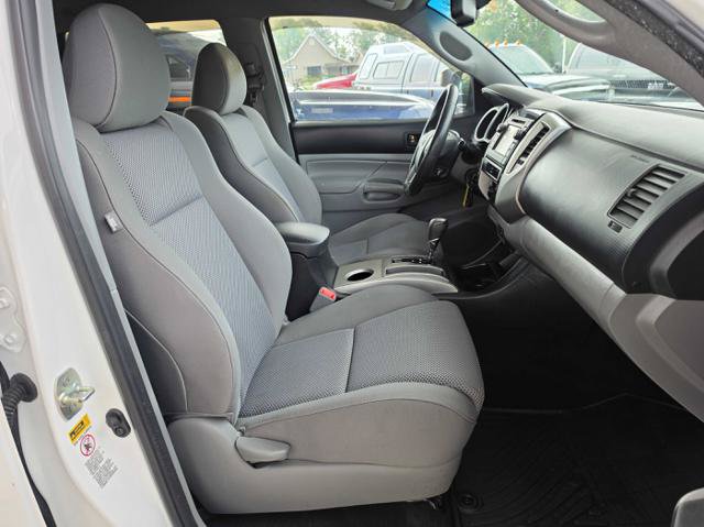 Used 2013 Toyota Tacoma 4x4 Double Cab w/ TRD Sport Pkg image 19