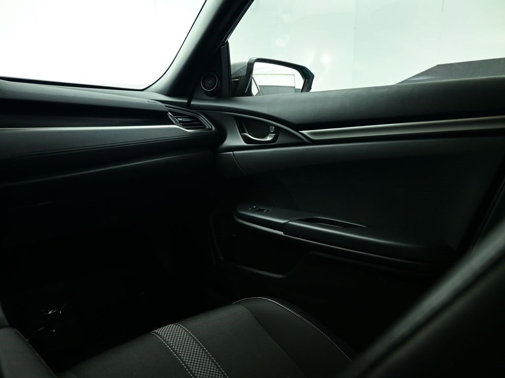 Used 2021 Honda Civic Sport image 13