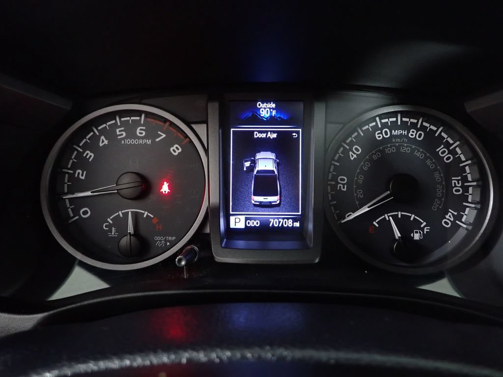 Used 2019 Toyota Tacoma TRD Off-Road AWD/4WD image 23
