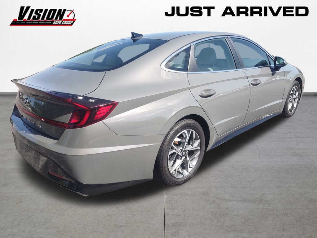 Used 2023 Hyundai Sonata SEL FWD image 5