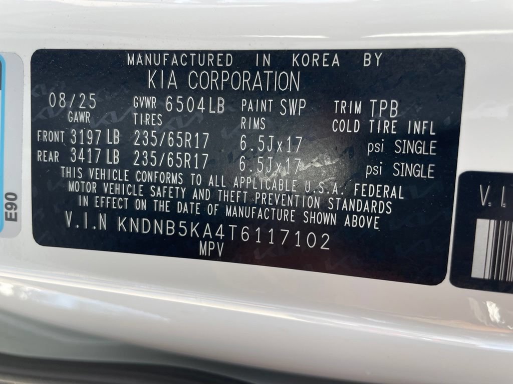 Used 2026 Kia Carnival LXS FWD image 35
