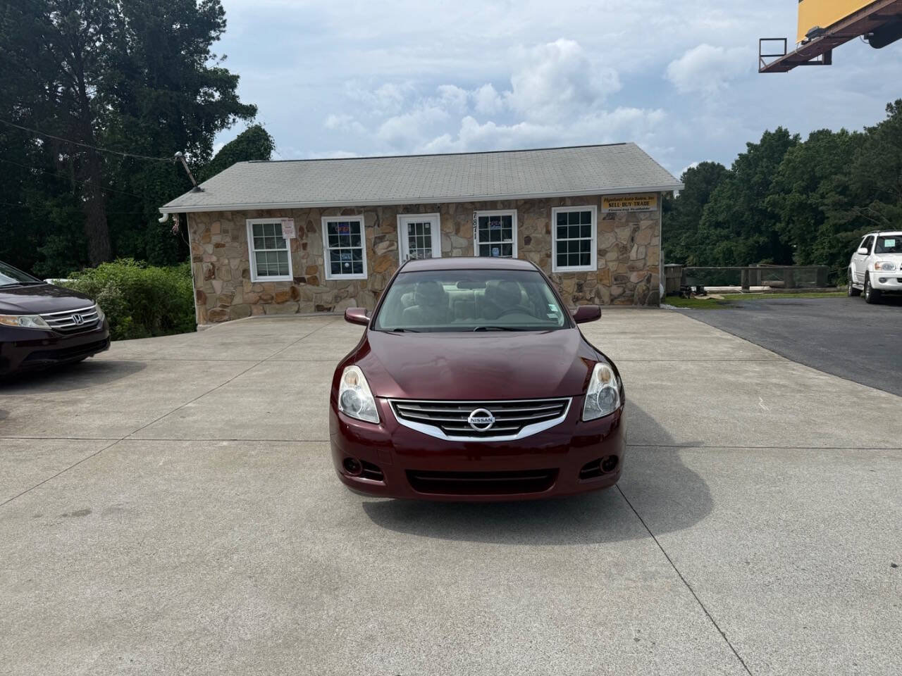 Used 2012 Nissan Altima 2.5 S FWD image 2