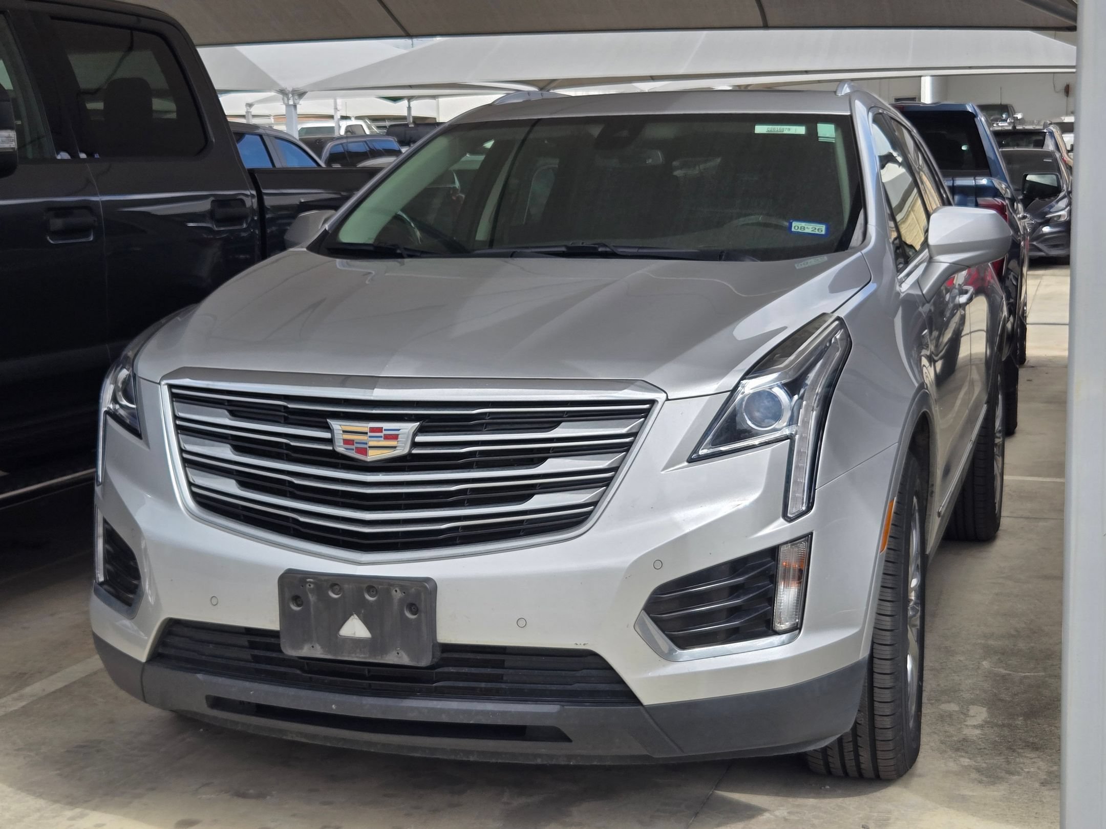 Used 2019 Cadillac XT5 Luxury FWD image 3