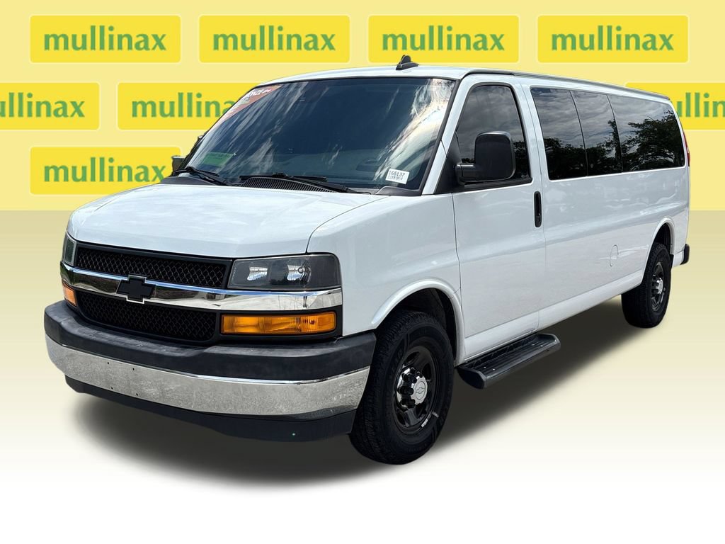 Used 2019 Chevrolet Express 3500 LT w/ LT Preferred Equipment Group RWD image 11