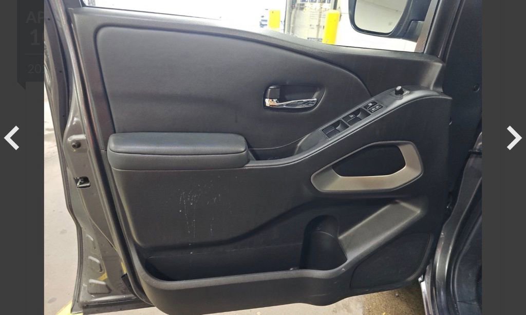 Used 2024 Nissan Frontier SV w/ SV Convenience Package image 11