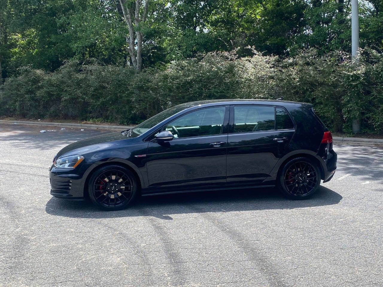 Used 2015 Volkswagen GTI S FWD image 8