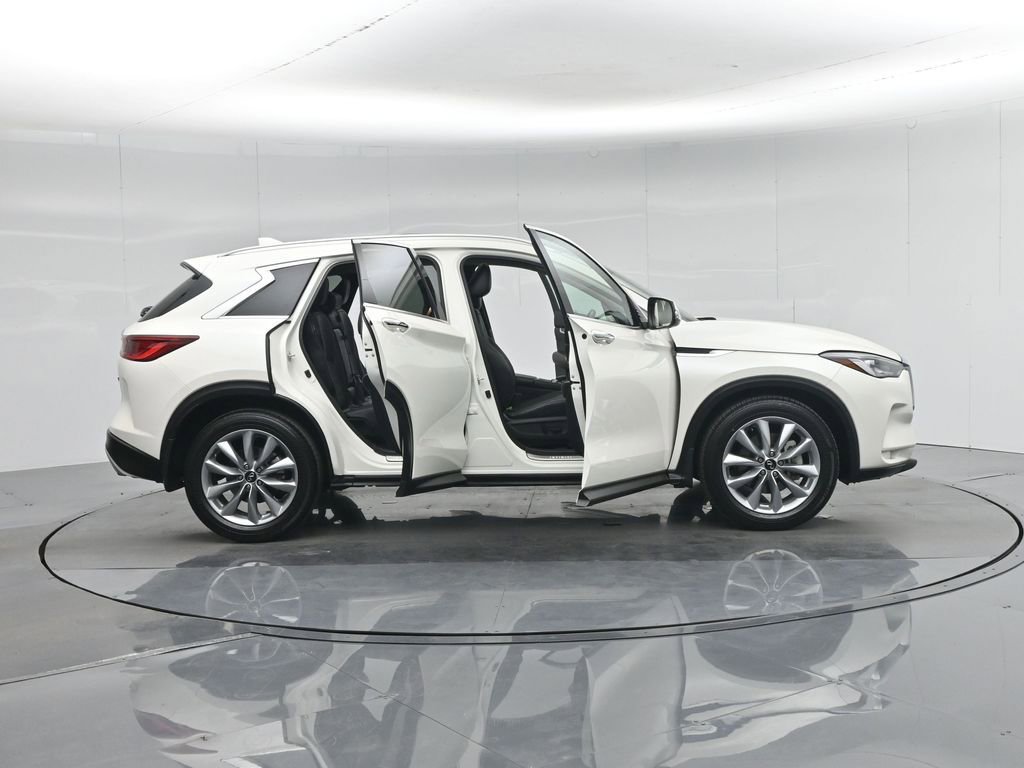 Used 2022 INFINITI QX50 Luxe image 5