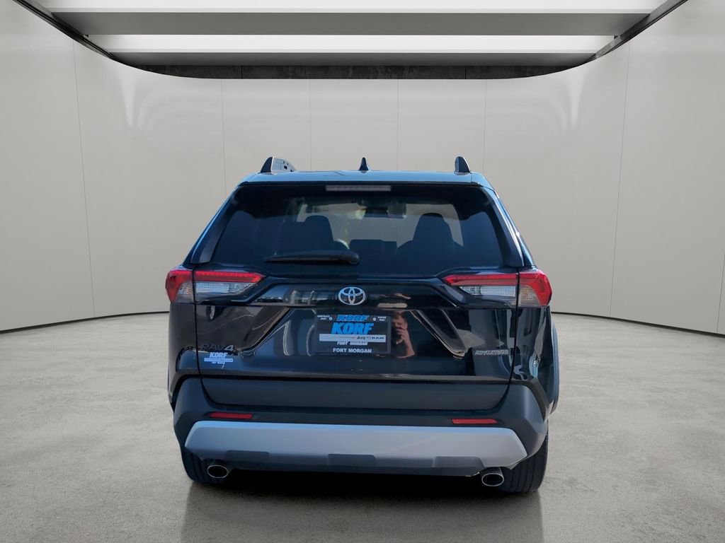 Used 2024 Toyota RAV4 Adventure AWD/4WD image 4