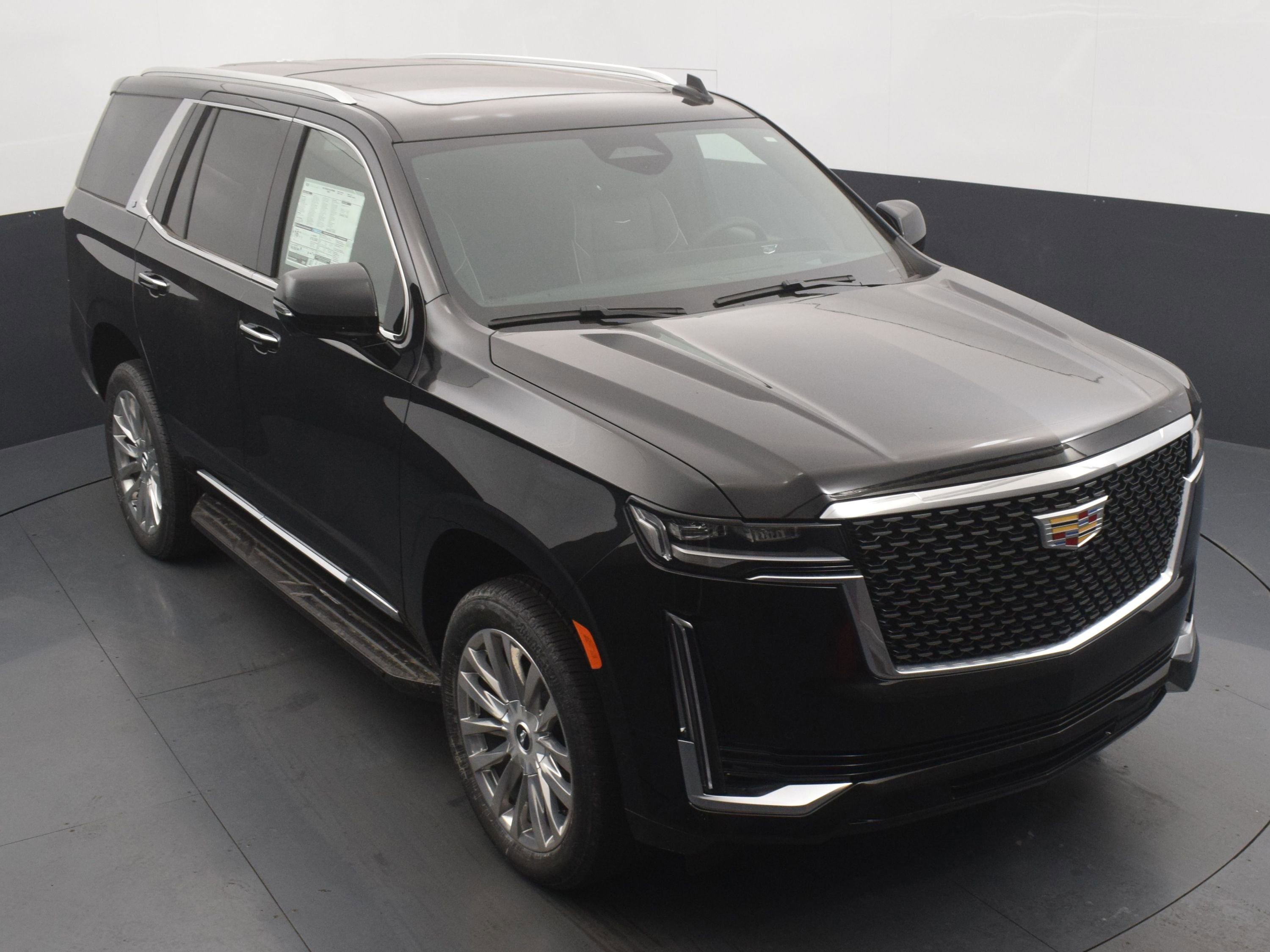 Used 2024 Cadillac Escalade Premium Luxury image 29