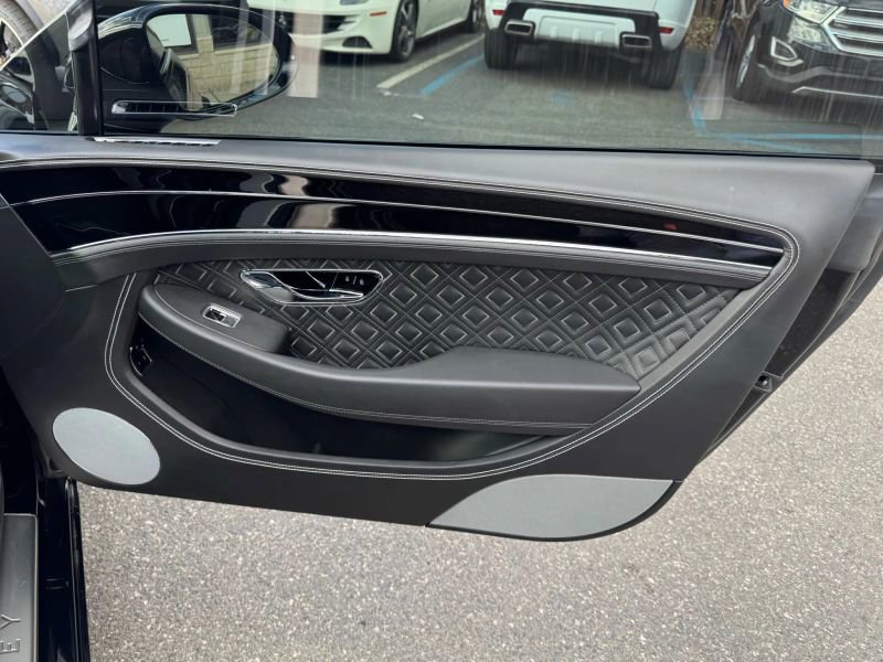 Used 2022 Bentley Continental GT image 20