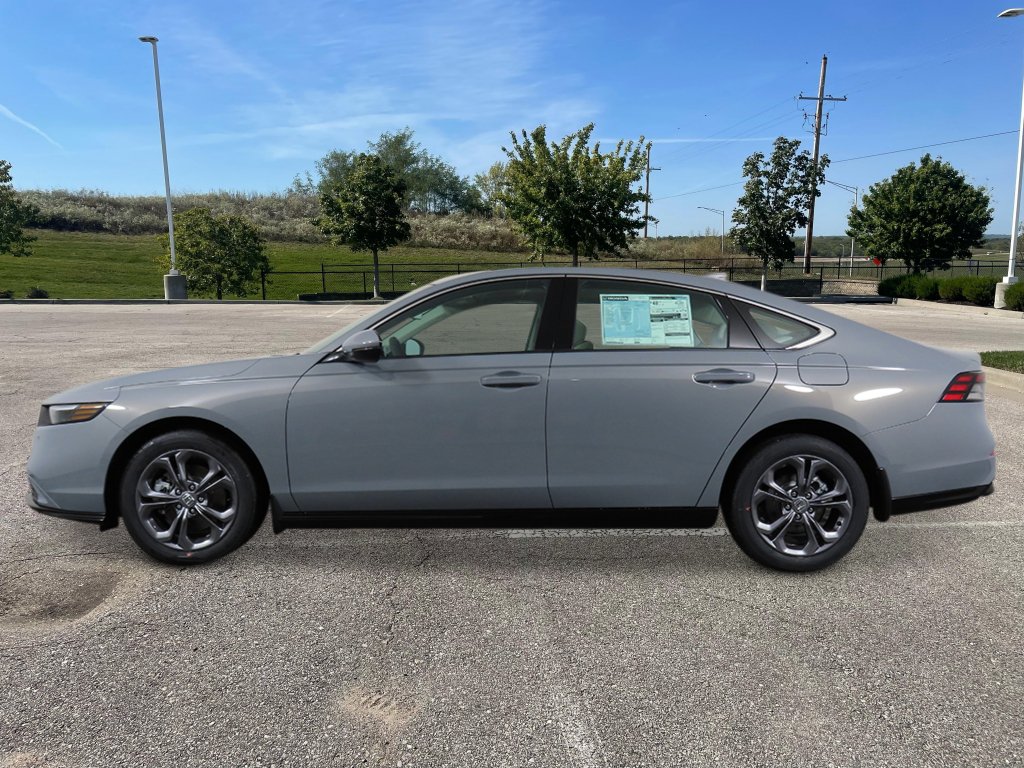 New 2026 Honda Accord EX-L image 3