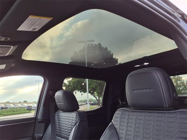 New 2025 GMC Sierra EV Denali image 11