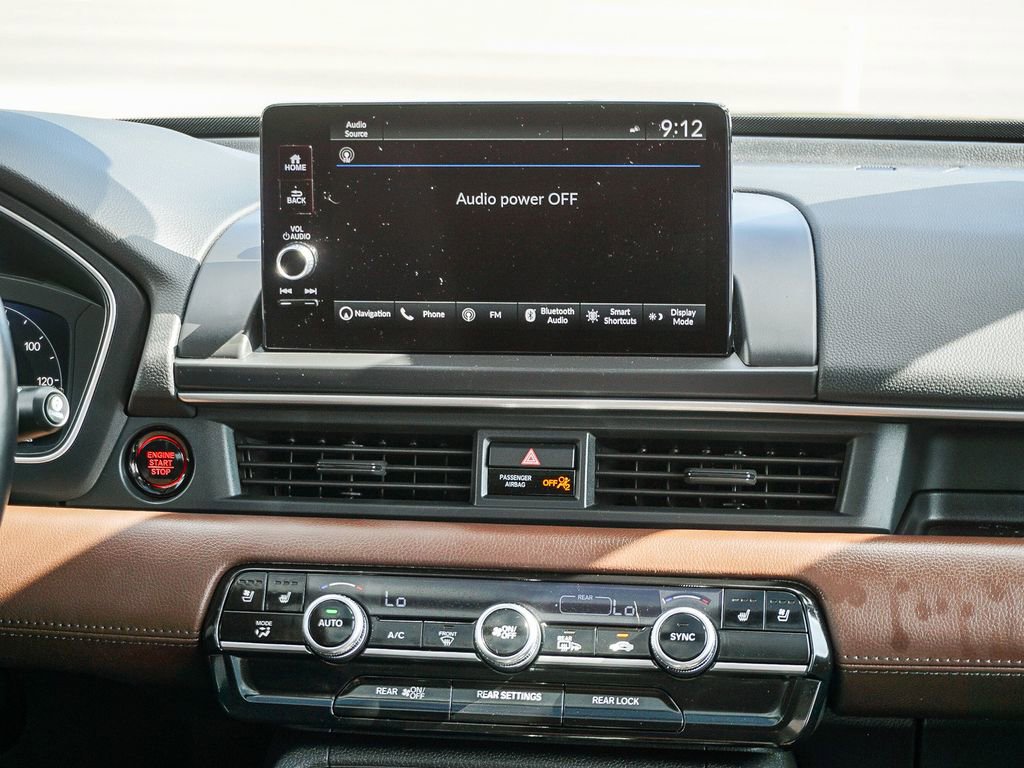 Used 2023 Honda Pilot Elite image 16