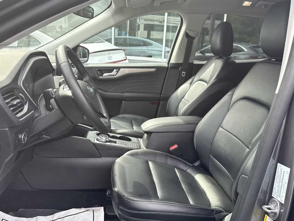 Used 2022 Ford Escape SEL AWD/4WD image 15