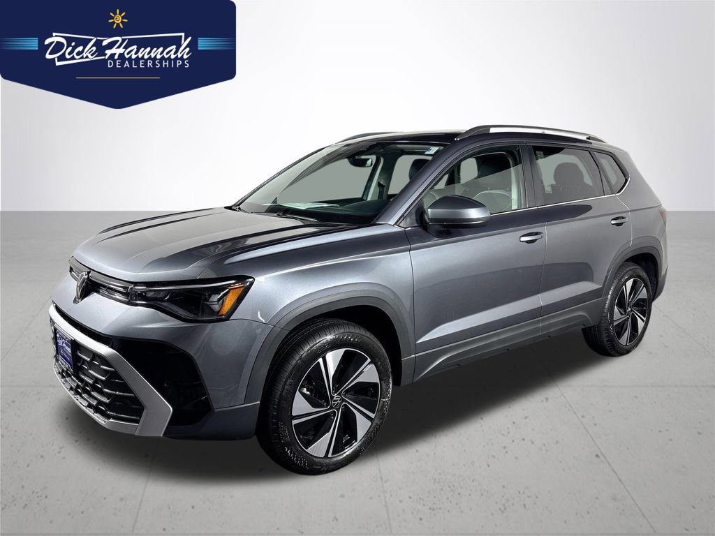 New 2025 Volkswagen Taos SE