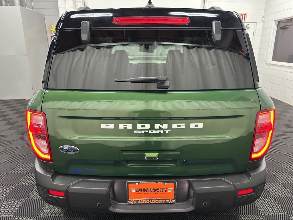 Used 2025 Ford Bronco Sport Outer Banks image 9
