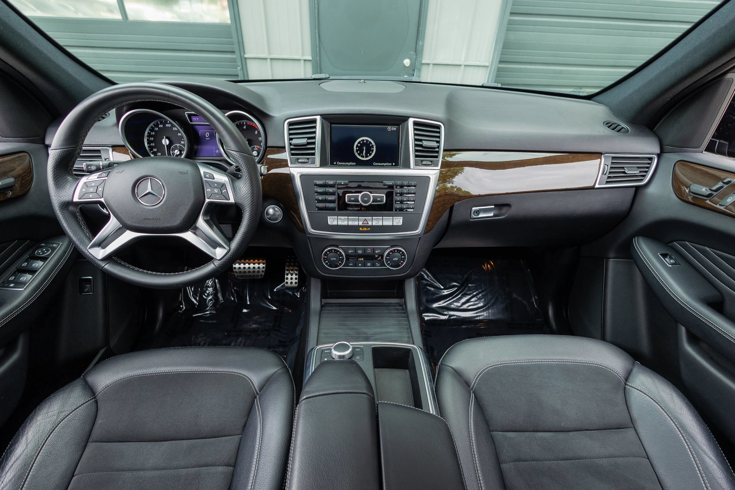Used 2015 Mercedes-Benz ML 250 BlueTEC 4MATIC image 17