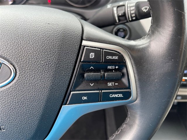 Used 2022 Hyundai Accent Limited image 32